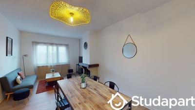 Chambre - 82 m² - 1 pièce