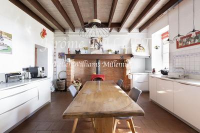 Maison de maîtres - 450 m² - 12 pièces