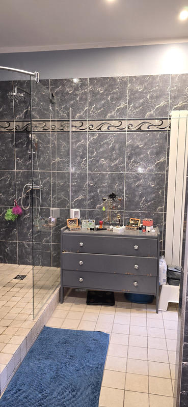 Maison - 220 m² - 6 pièces