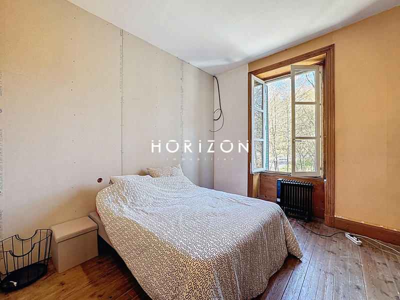 Maison ancienne - 162 m² - 6 pièces