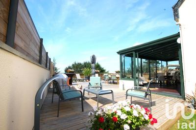 Maison - 138 m² - 6 pièces