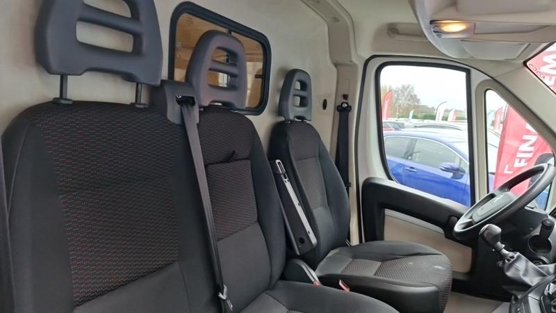 Citroën Jumper Fourgon Tole 35 L3h2 Bluehdi 130 Bvm6 Confort