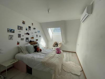 Maison - 177 m² - 7 pièces