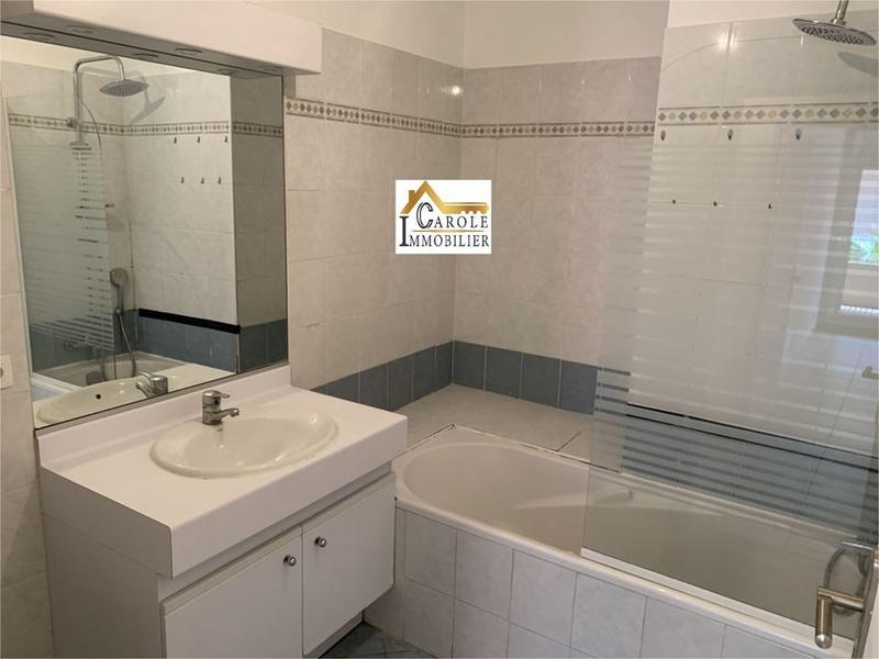 Appartement - 81 m² - 3 pièces