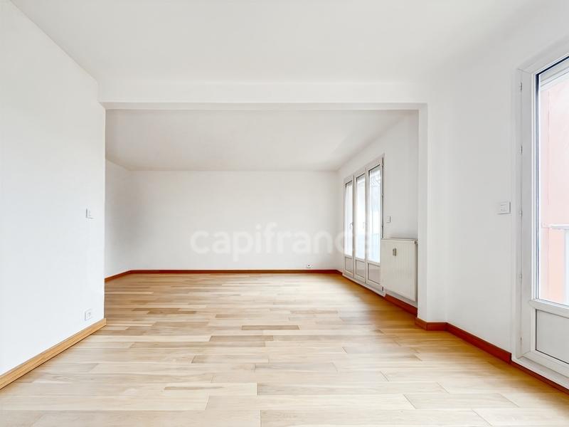 Appartement - 79 m² - 4 pièces