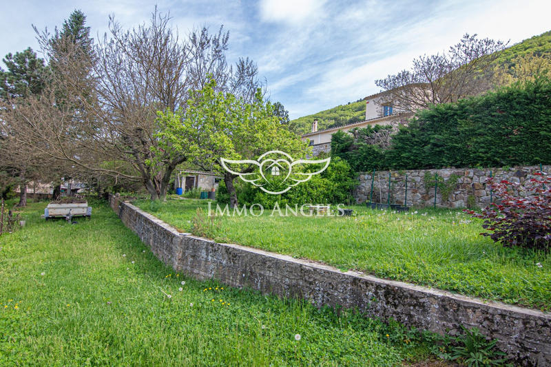 Maison traditionnelle - 135 m² - 7 pièces