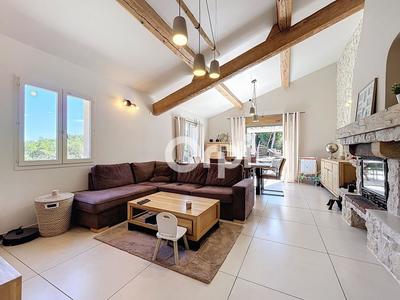 Maison - 91 m² - 4 pièces