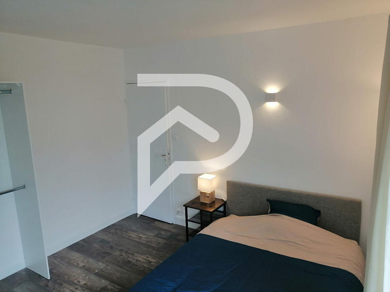 Appartement - 14 m² - 5 pièces