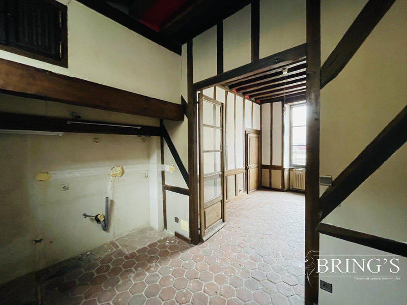 Immeuble - 160 m² - 2 pièces