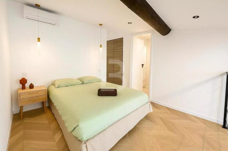 Loft - 58 m² - 3 pièces