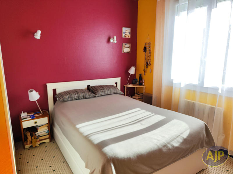 Maison - 105 m² - 7 pièces