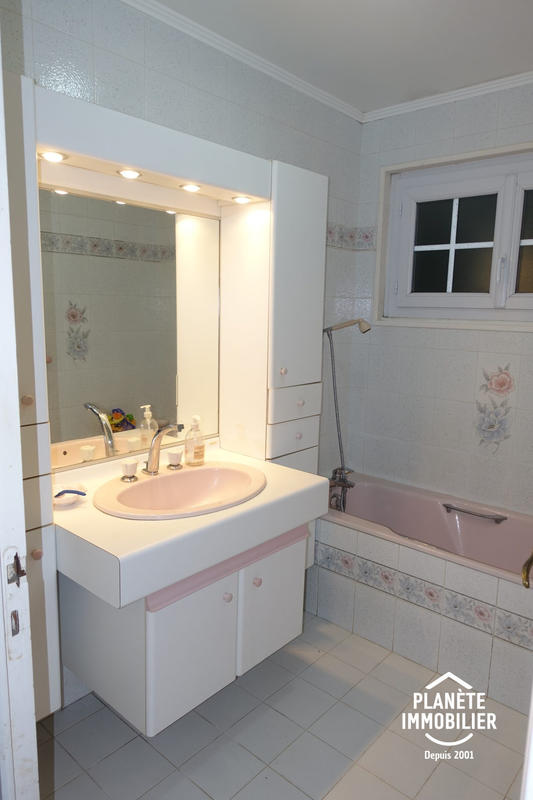 Maison - 115 m² - 7 pièces