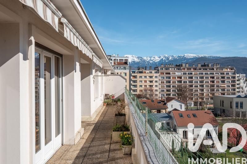 Appartement - 118 m² - 7 pièces