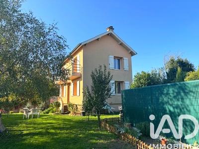 Maison de village - 80 m² - 3 pièces