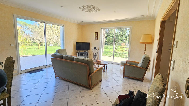 Maison - 138 m² - 5 pièces