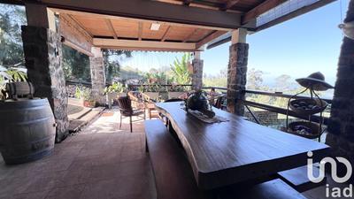 Maison - 263 m² - 8 pièces