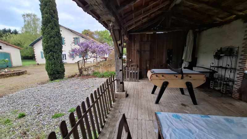 Immeuble - 9 pièces