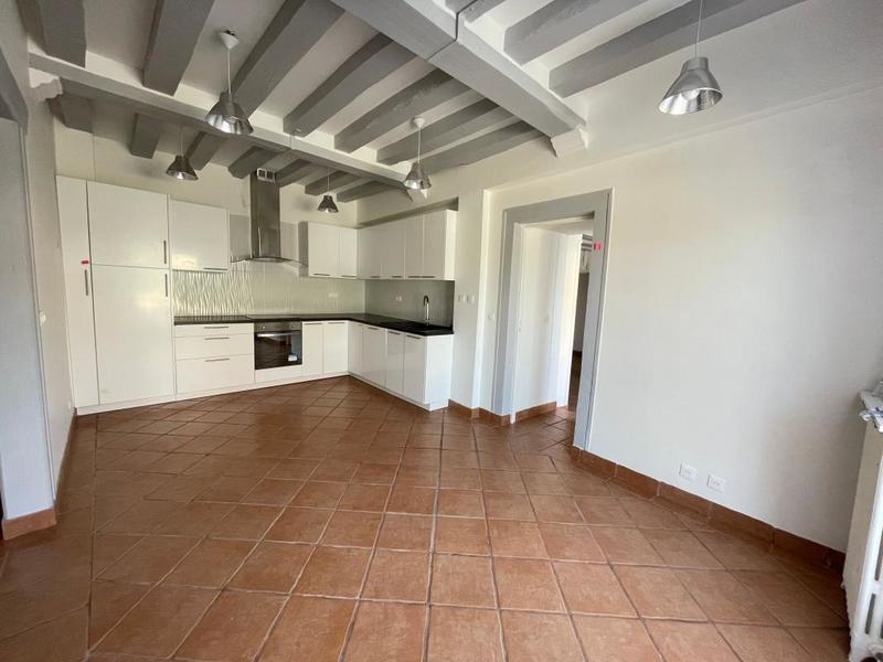Maison - 186 m² - 6 pièces