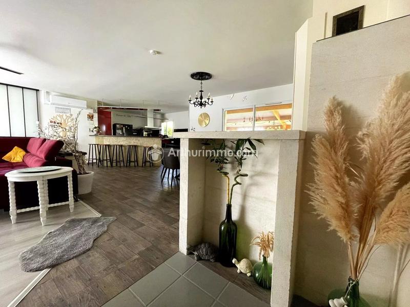 Maison - 149 m² - 9 pièces