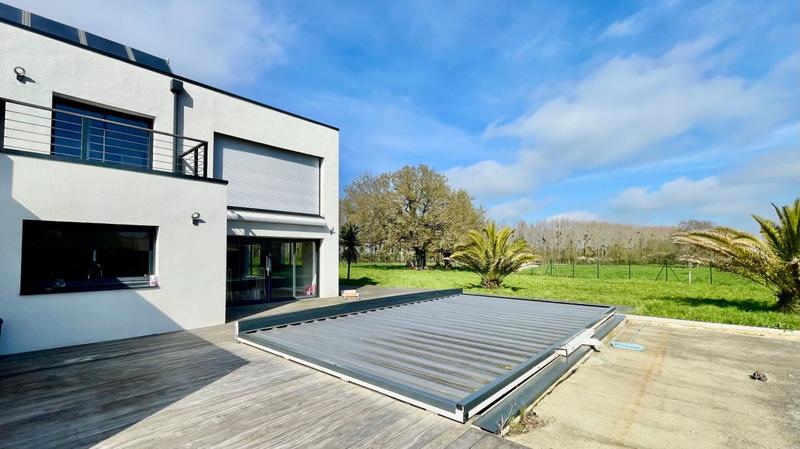 Maison - 173 m² - 6 pièces