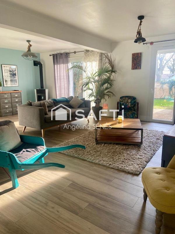 Maison - 170 m² - 9 pièces