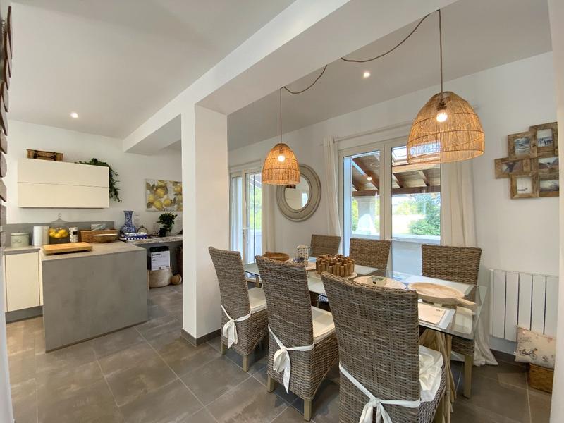 Maison - 162 m² - 6 pièces