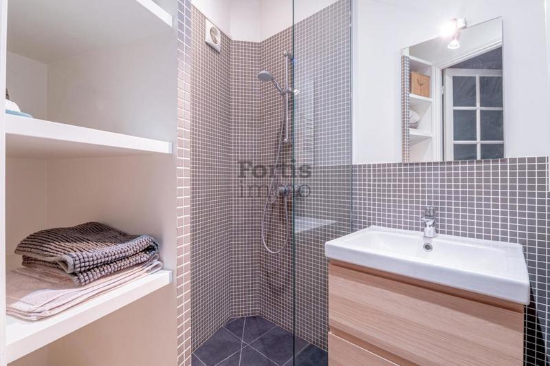 Appartement ancien - 57 m² - 3 pièces