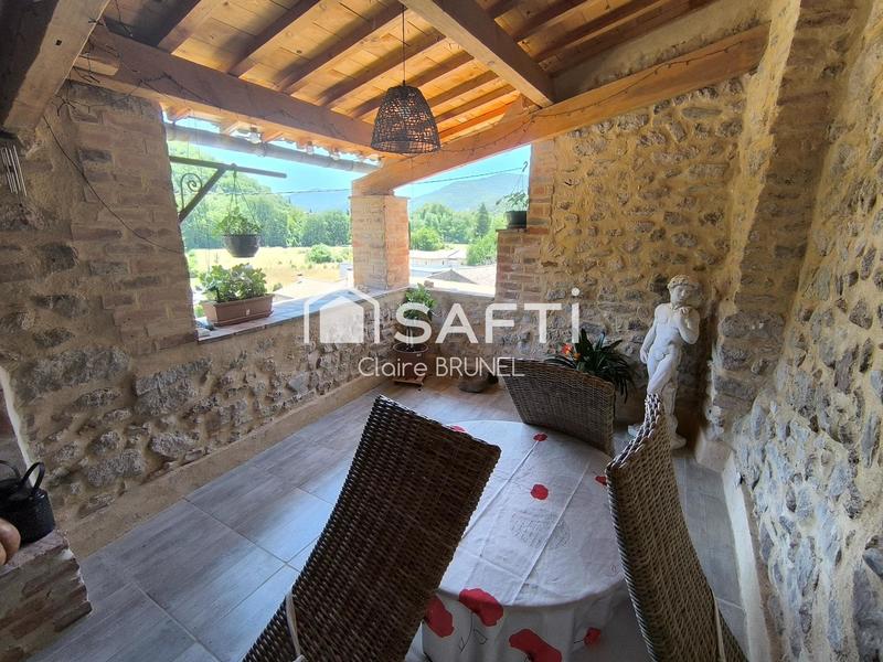 Maison - 115 m² - 6 pièces