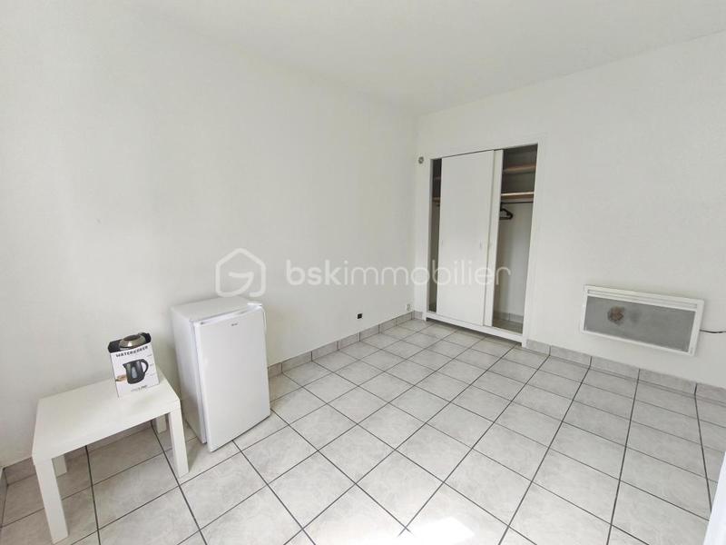 Maison en pierre - 270 m² - 13 pièces