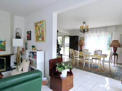 Maison - 178 m² - 7 pièces