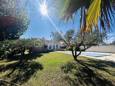 Maison - 96 m² - 4 pièces