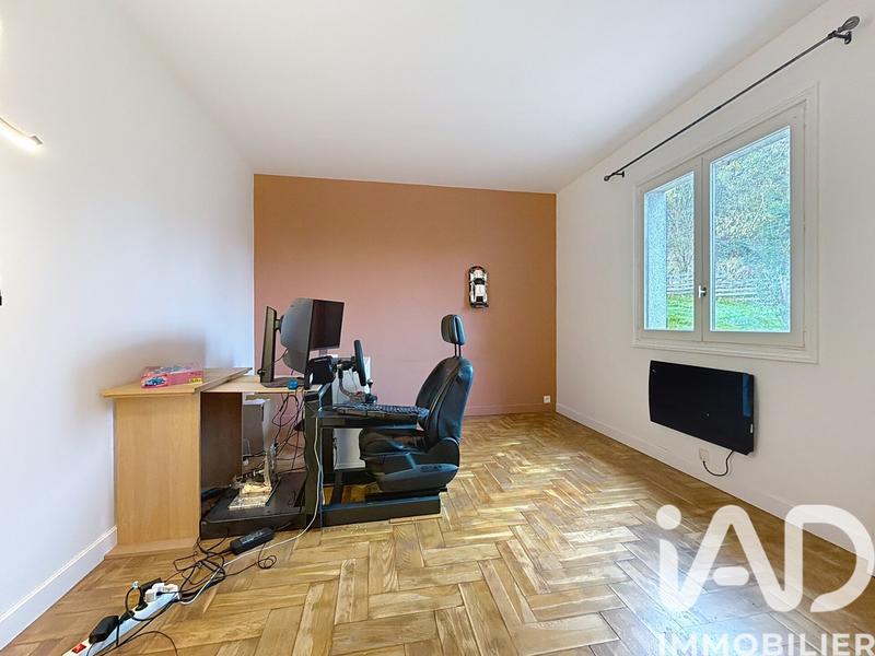 Maison - 202 m² - 7 pièces