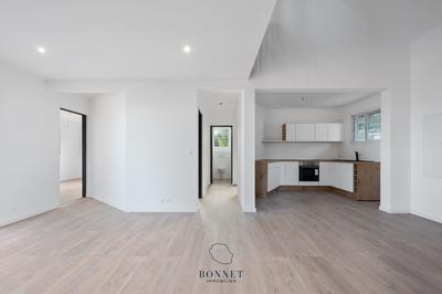 Duplex - 108 m² - 4 pièces