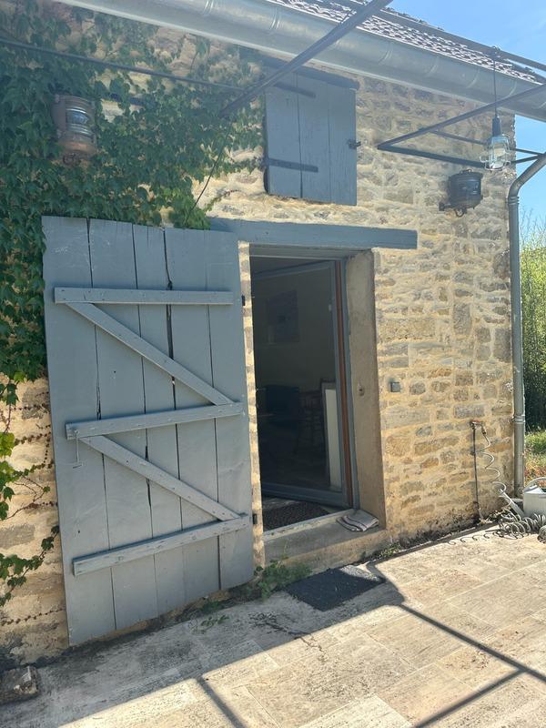 Maison en pierre - 137 m² - 7 pièces