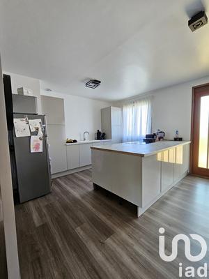 Maison - 77 m² - 3 pièces