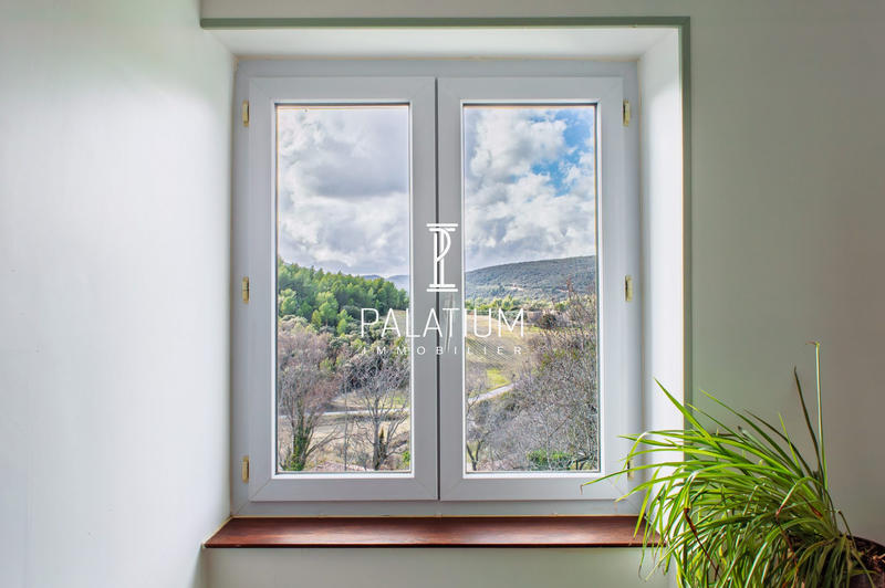 Maison - 94 m² - 3 pièces