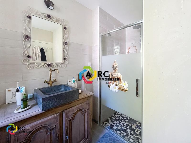 Maison - 121 m² - 5 pièces