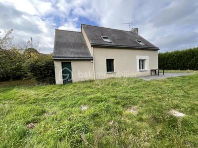 Maison - 101 m² - 5 pièces