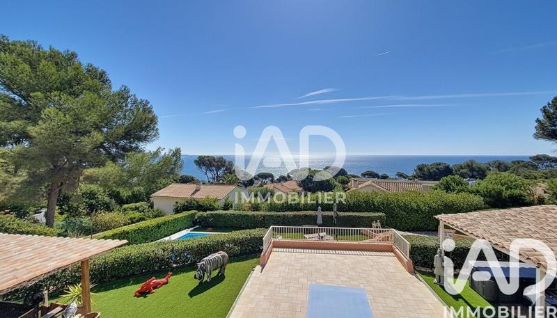 Maison - 168 m² - 5 pièces