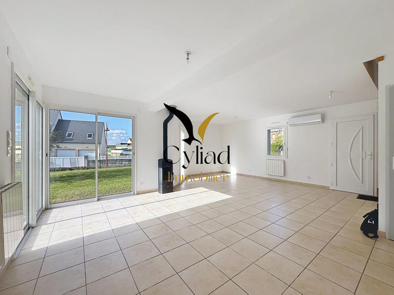 Maison contemporaine - 101 m² - 5 pièces