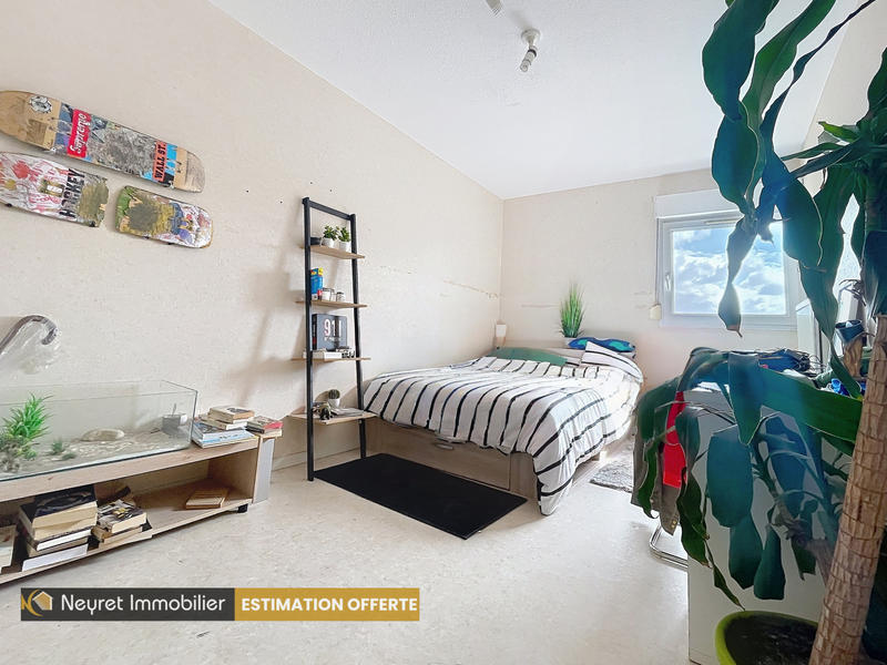 Appartement - 75 m² - 3 pièces