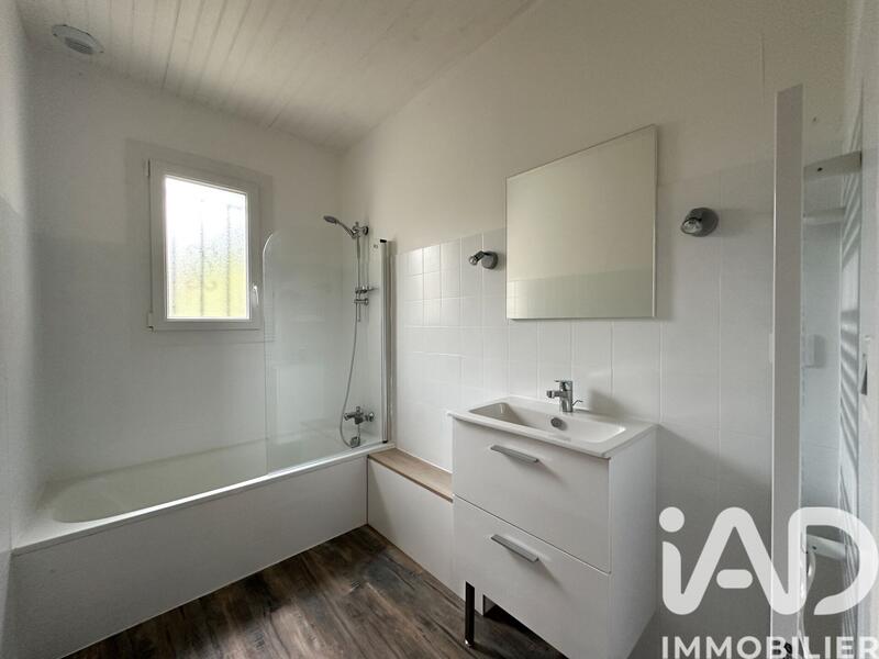 Maison - 74 m² - 4 pièces