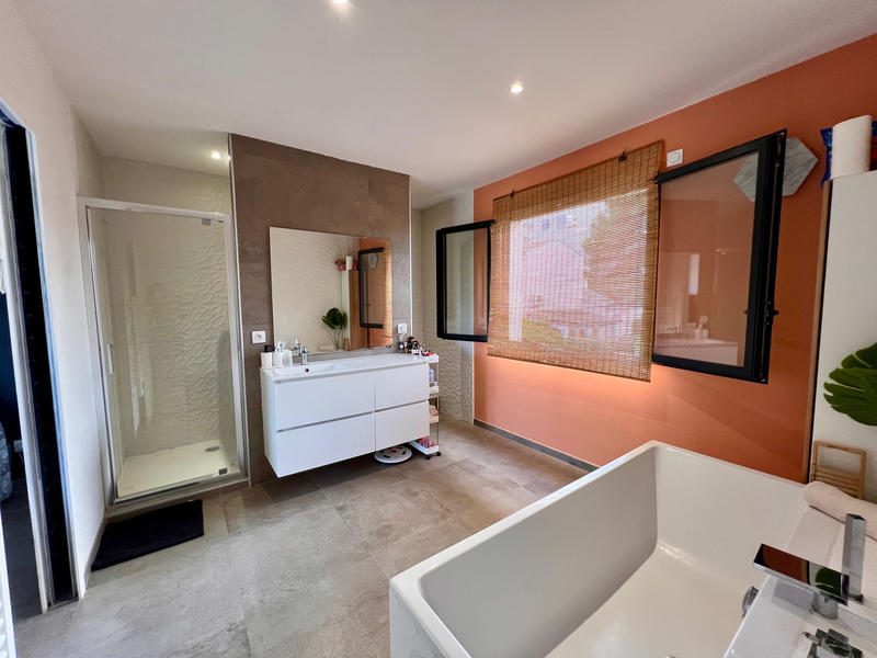 Maison - 106 m² - 4 pièces