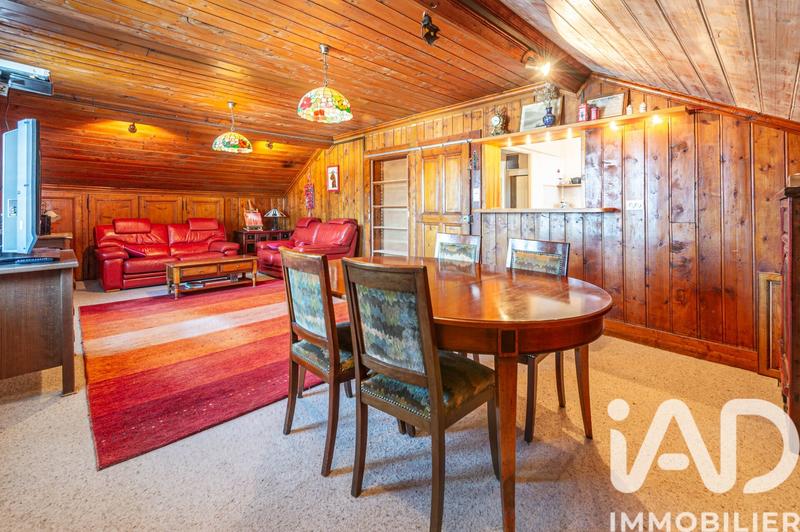 Appartement - 90 m² - 4 pièces