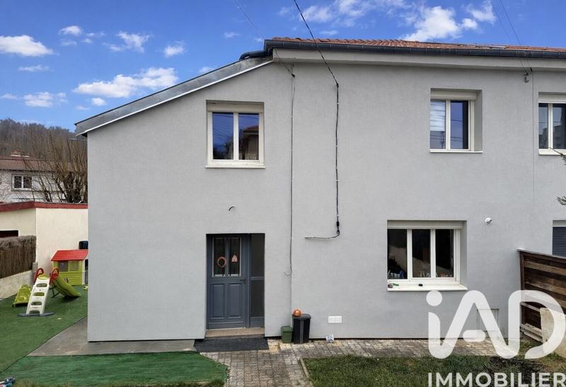 Maison - 101 m² - 5 pièces