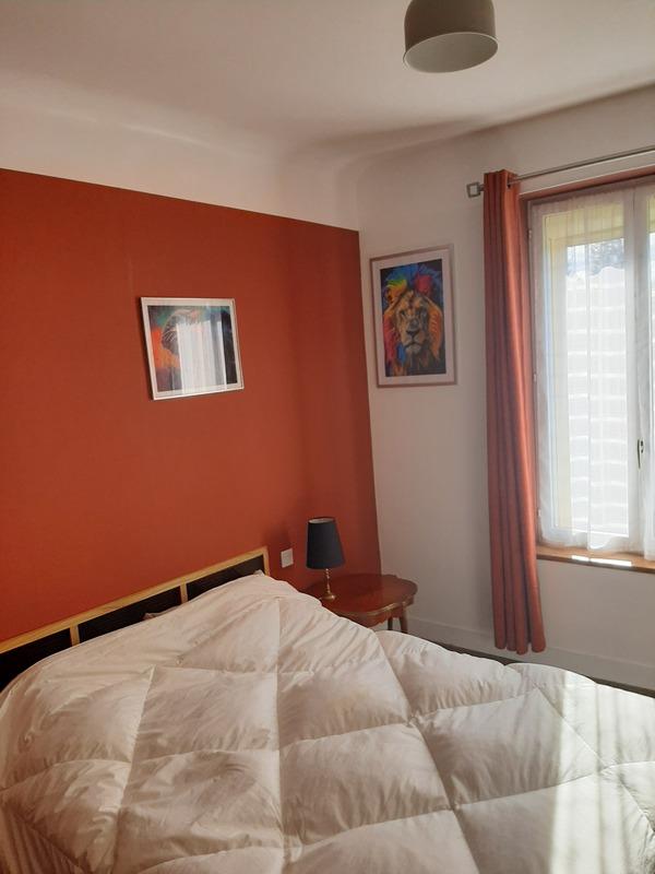 Maison - 121 m² - 10 pièces