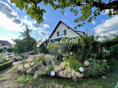 Maison - 125 m² - 5 pièces