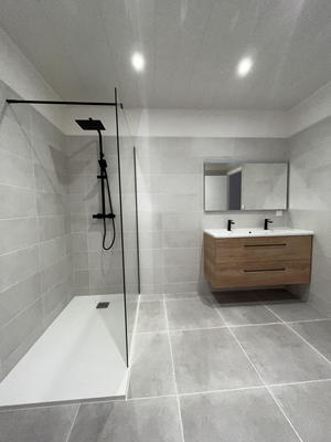 Maison - 101 m² - 4 pièces