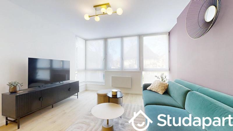 Chambre - 11 m² - 1 pièce