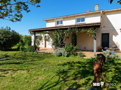 Maison - 151 m² - 6 pièces